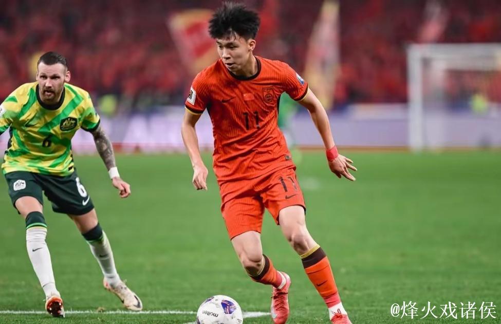 武磊因伤终究告别了国足 生死战靠谁来进球? 武磊因伤终究告别了国足 生死战靠谁来进球?
